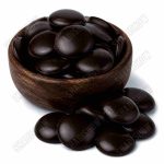 شکلات سکه‌ای تلخ تازه و باکیفیت، مناسب ذوب و تزیین کیک، دسر و پذیرایی کنار چای و قهوه. ارسال از شادی شو در اصفهان با طعمی خوش‌خوراک و حرفه‌ای.